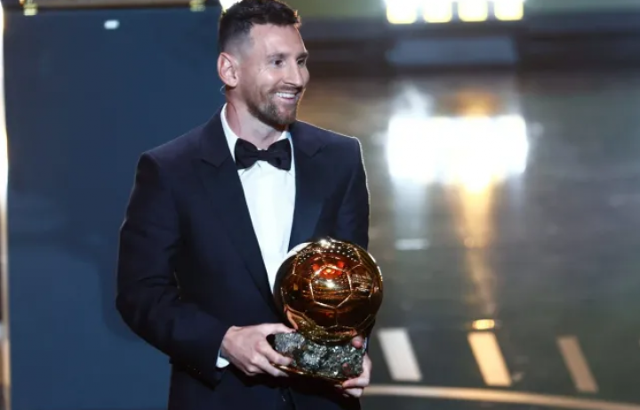 Lionel Messi Sum Su Octavo Bal N De Oro Elpinguino