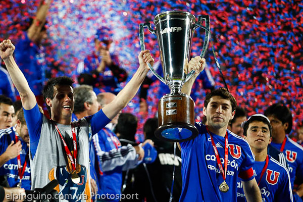 La U se impuso ante los cruzados