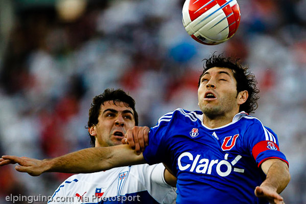 La U se impuso ante los cruzados