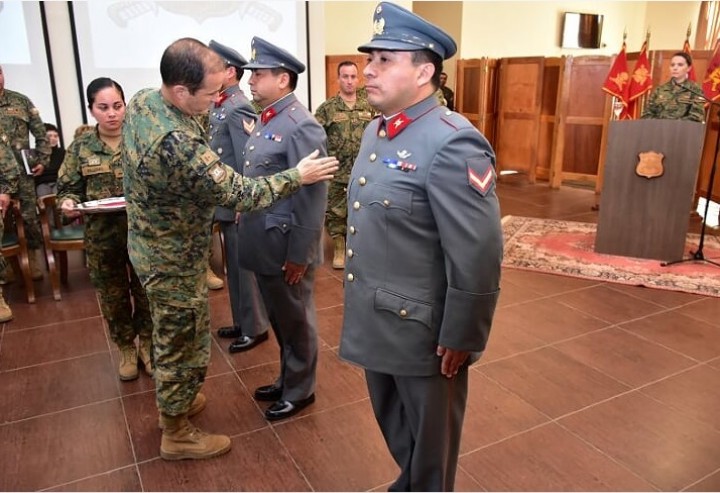 72 Años conmemoró la V División de Ejército