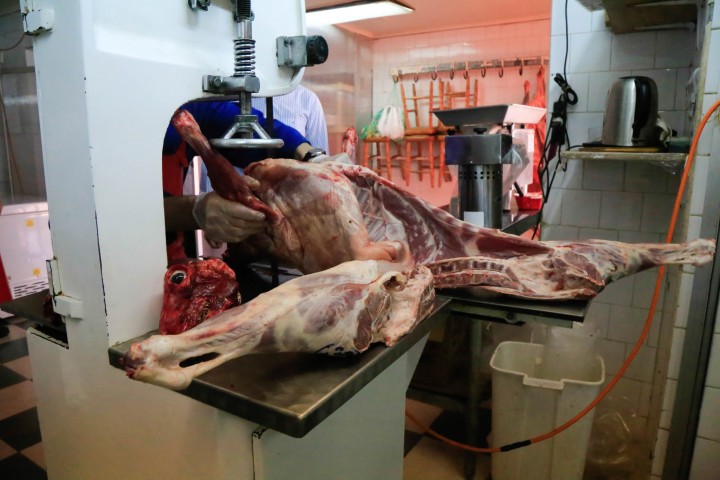 Se han cursado seis sumarios sanitarios a carnicerías | ELPINGUINO.COM